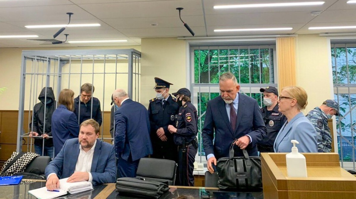Суд приговорил экс-полковника Захарченко к 16 годам колонии за коррупцию