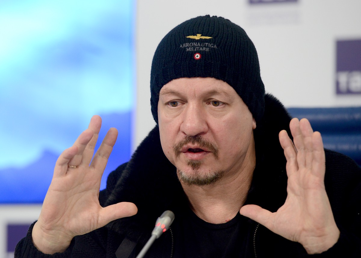 Лидер «Парка Горького» разнёс Шевчука после его грубых рассуждений о Родине и президенте