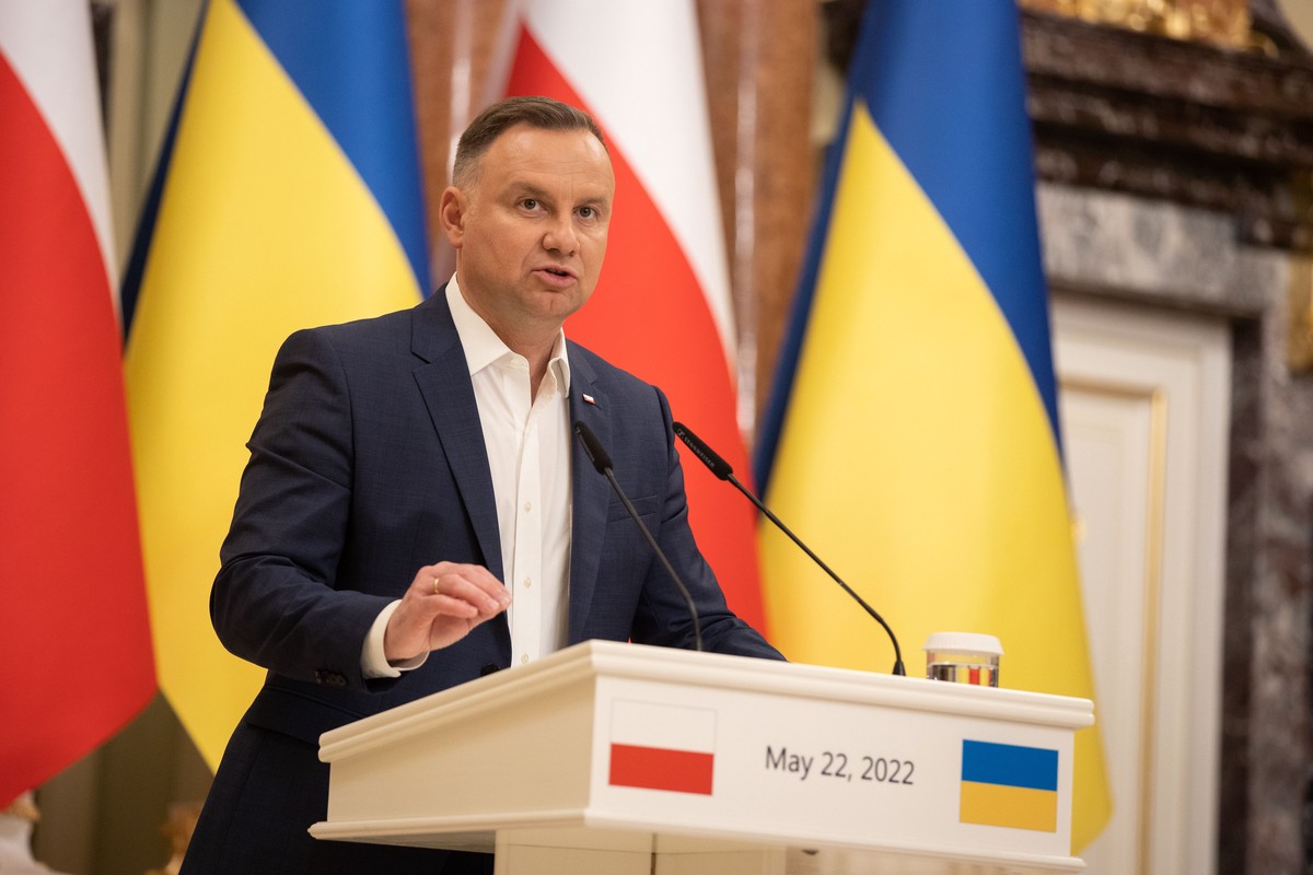 Президент Польши грубо ошибся, когда поздравлял Эрдогана 