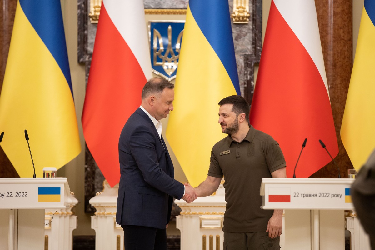 Политолог заявил, что НАТО не вступится за Польшу в случае военной помощи Киеву