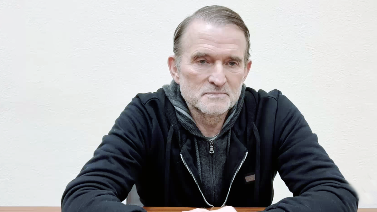Медведчук дал показания против Порошенко 