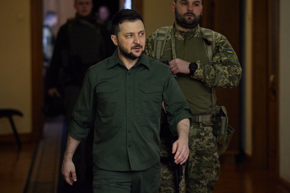 Зеленский намерен легализовать однополые браки на Украине
