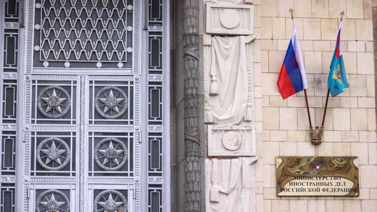 МИД РФ: Лондон по-прежнему отказывается от предметного обсуждения дела Скрипалей