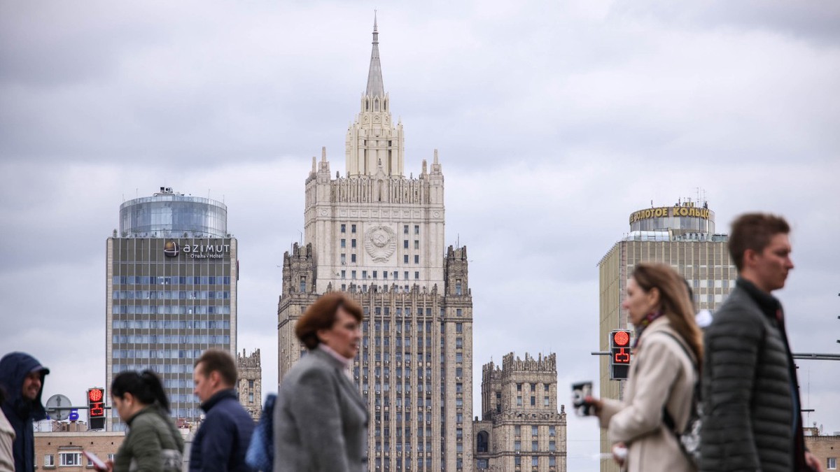 В МИД РФ прокомментировали высылку российского дипломата из Латвии 