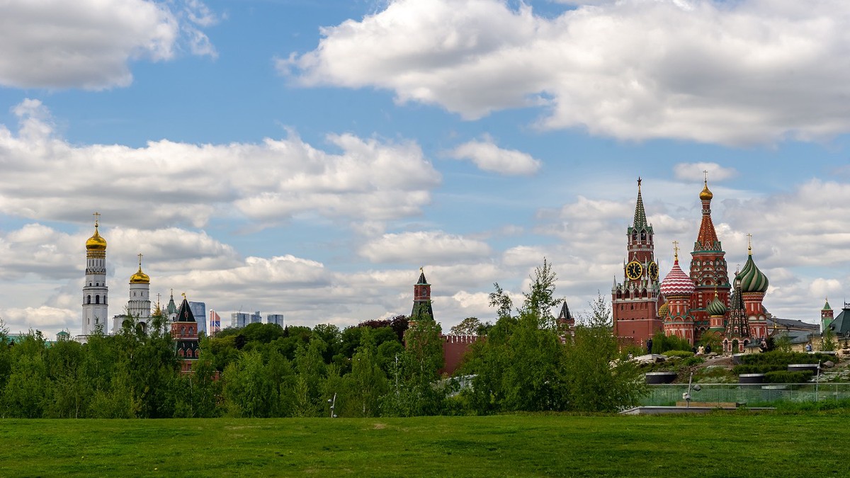 В Кремле не смогли прокомментировать данные о возможной встрече Путина и Ким Чен Ына