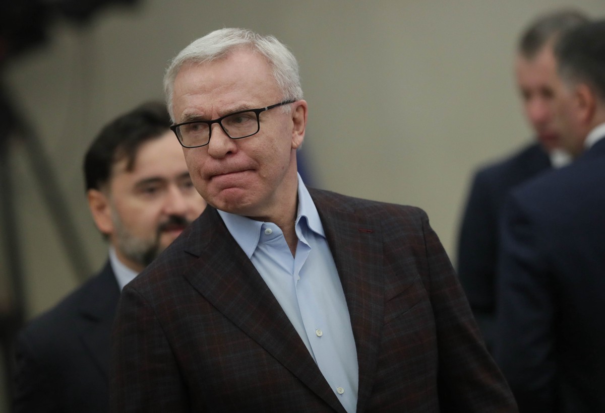 Фетисов считает, что России даже без флага стоит согласиться выступить на Олимпиаде-2024