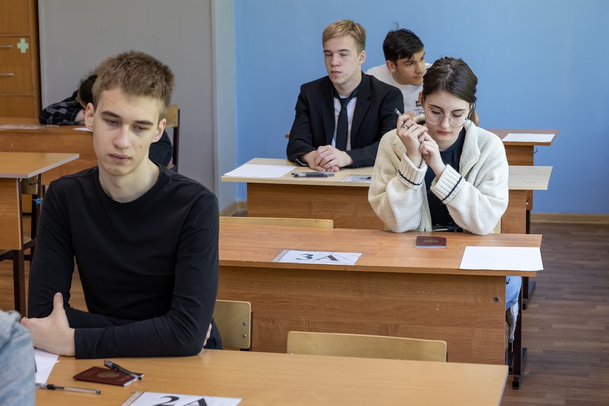 В ГД разработают проект по изменению процедуры проведения ЕГЭ