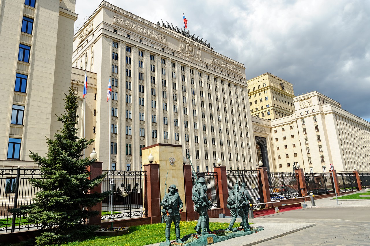 Минобороны: Средства ПВО уничтожили над территорией России 12 беспилотников ВСУ
