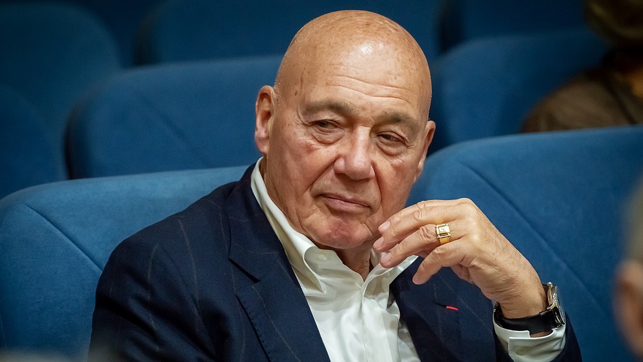 Познер опроверг слухи о своей госпитализации