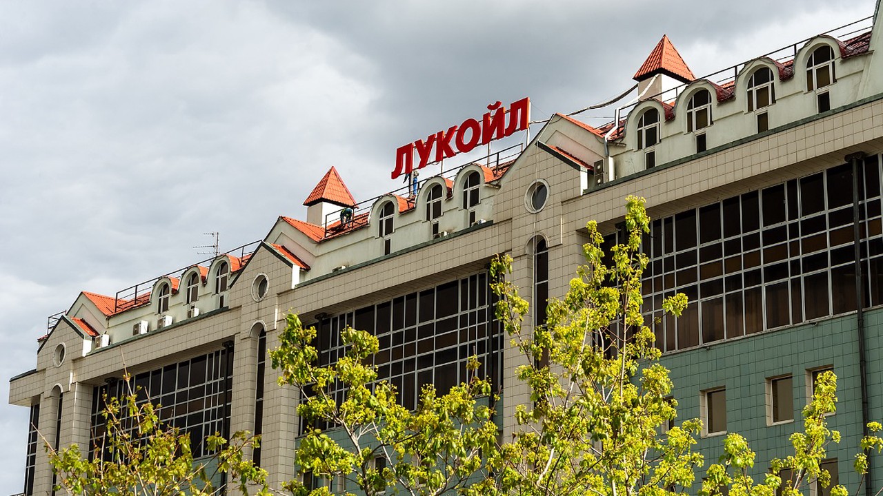 Абрамович после «Челси» может взять «Спартак». Насколько это вероятно?