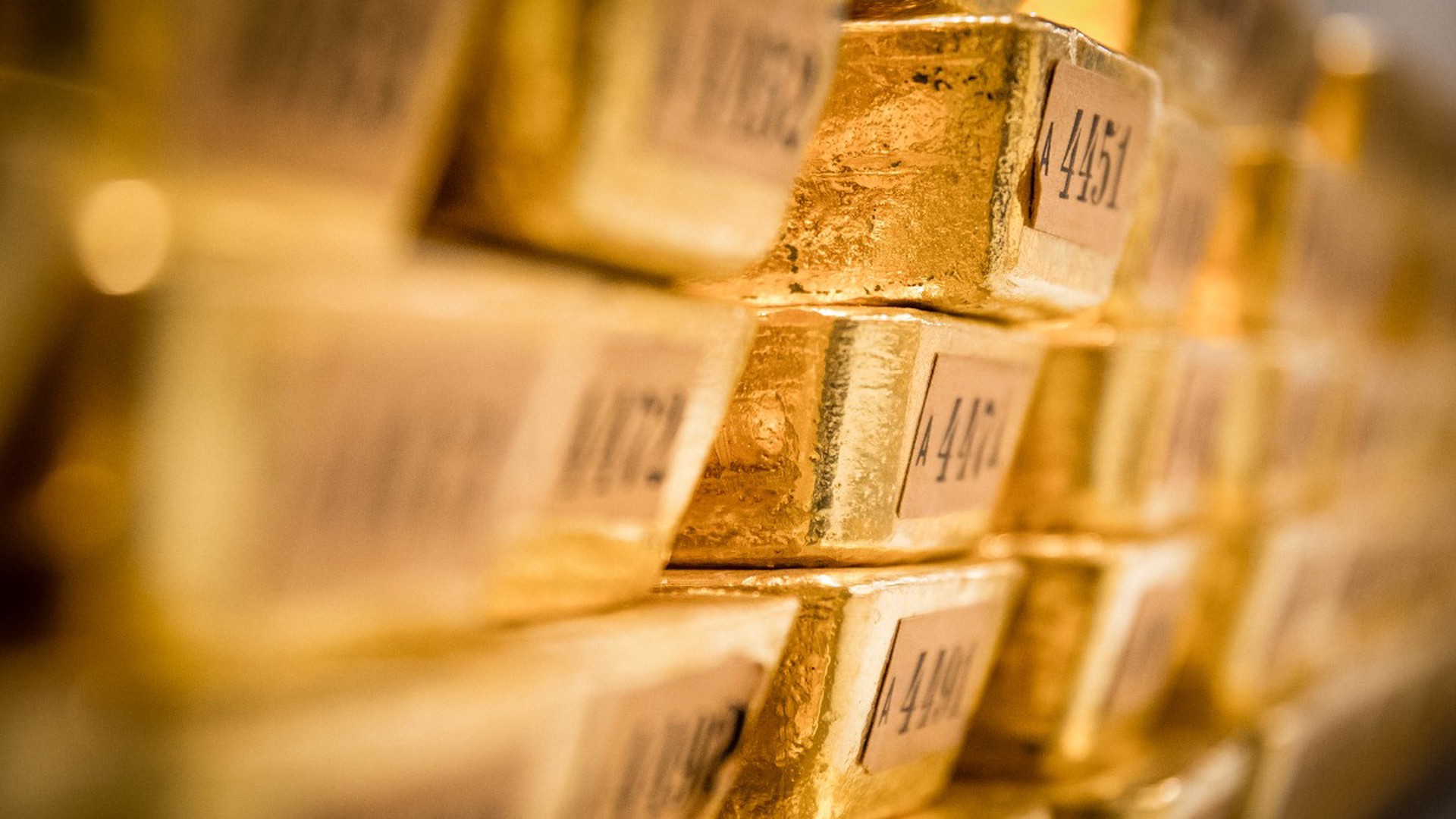 Россия отправила в Китай рекордный объём золота