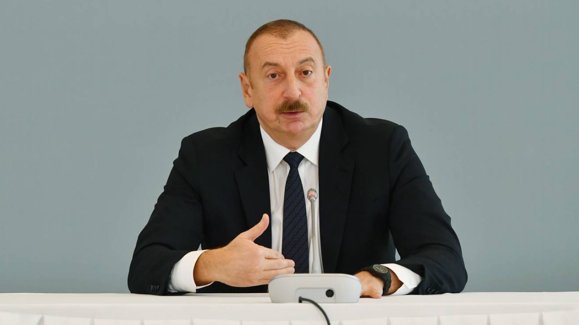 Алиев: Франция будет виновной, если произойдёт новое столкновение с Арменией