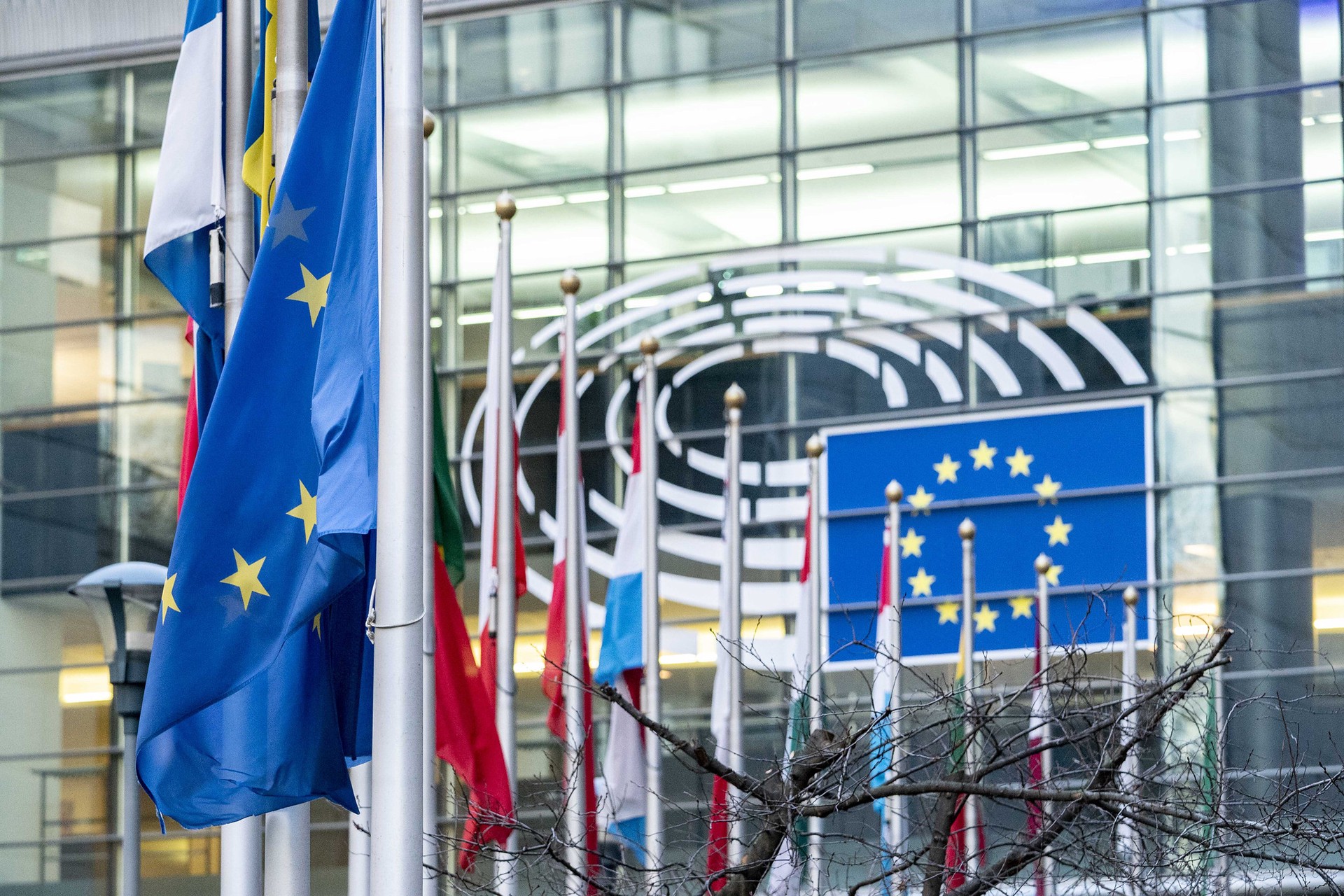 Reuters: Италия и Венгрия могут повлиять на ослабление антироссийских санкций ЕС