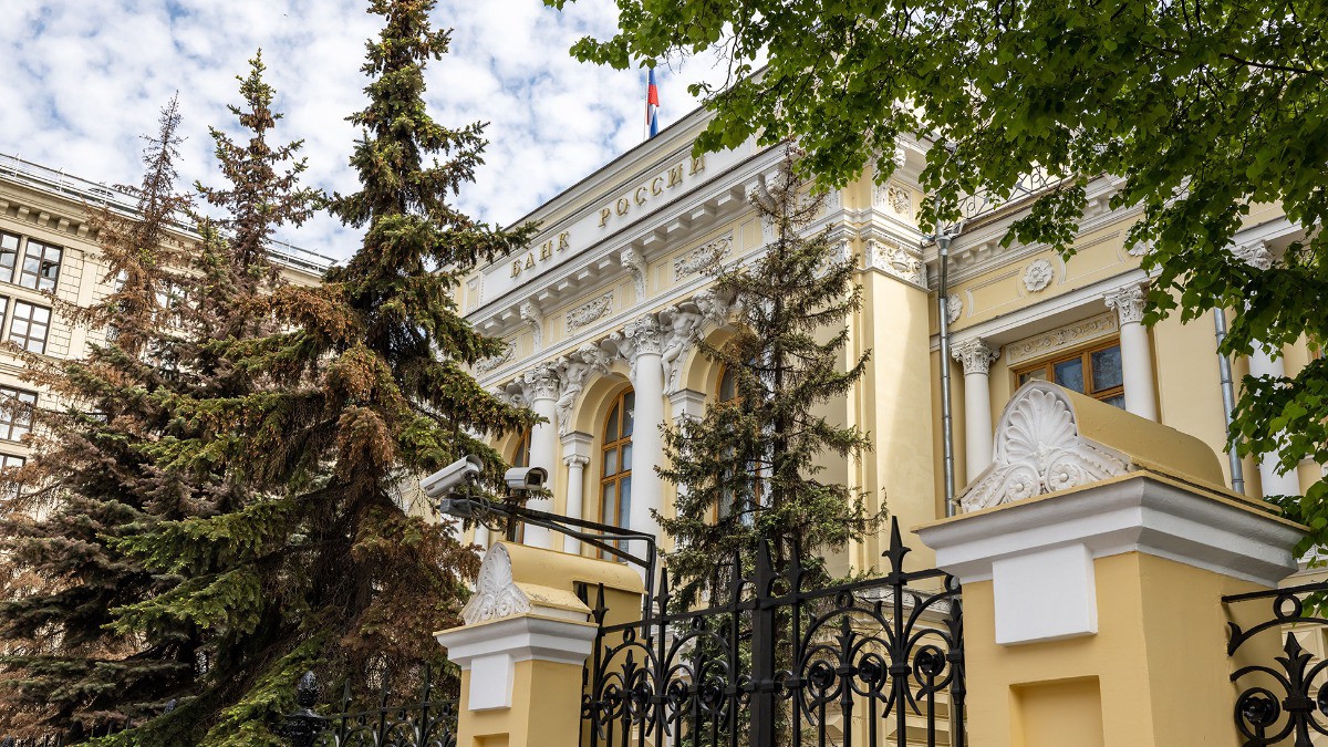 Центробанк не планирует большие послабления по валютным ограничениям