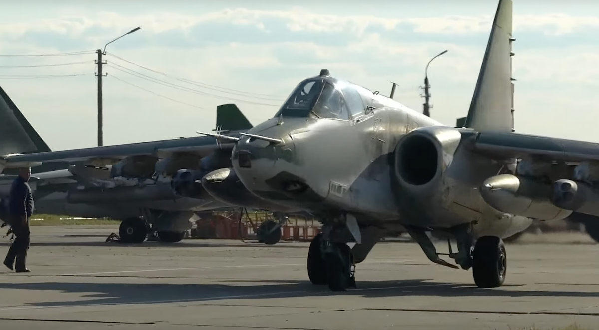 В Белгородской области в результате крушения самолёта Су-25 погиб пилот