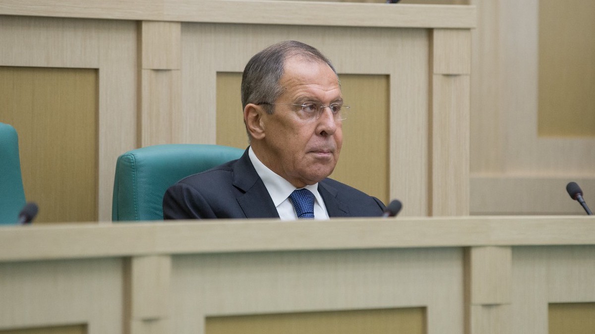 Глава МИД РФ Лавров: Украине не позволят проводить переговоры с Россией 