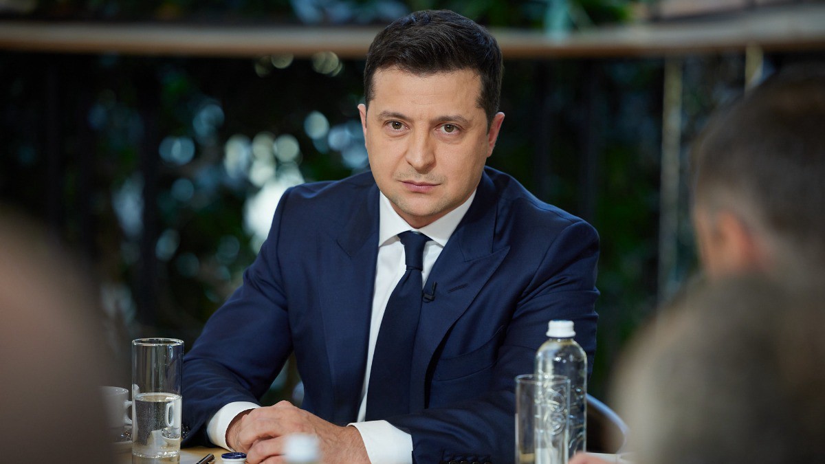 Зеленский вздумал запретить очное обучение до окончания военного положения