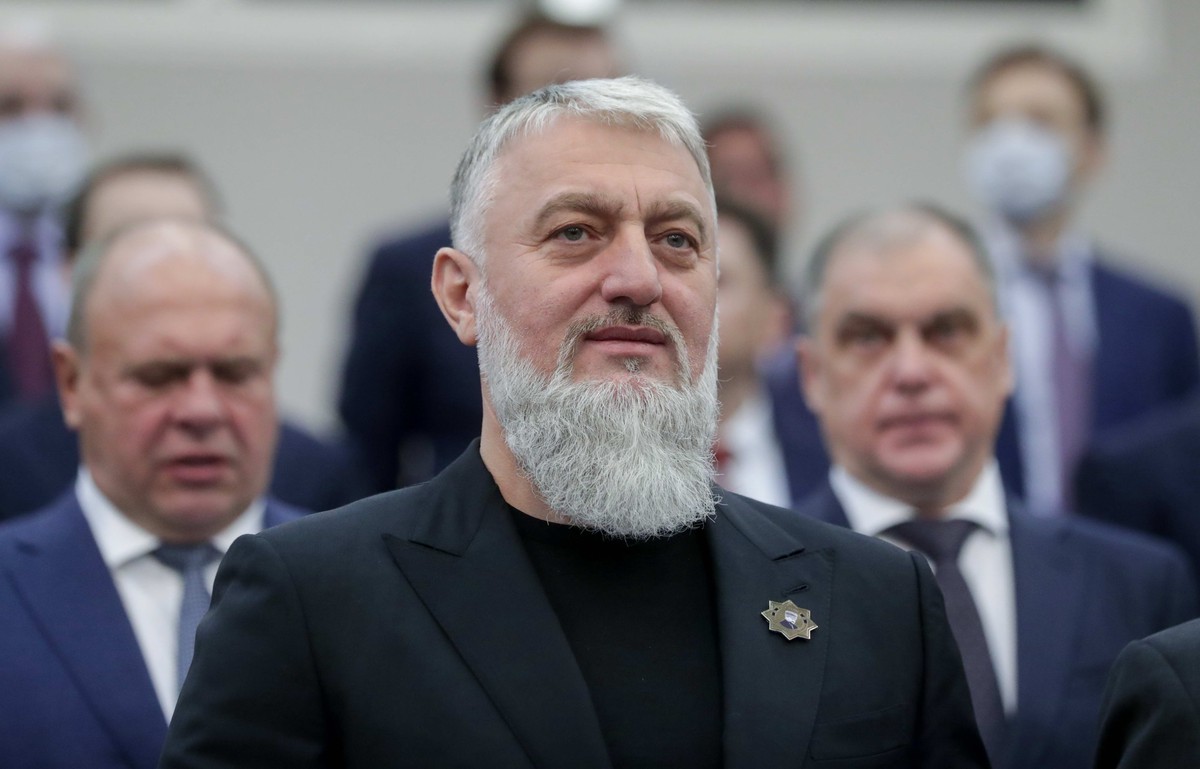 Депутат Госдумы Делимханов заявил, что сбежавшую из дома Лию Заурбекову вернут родственникам