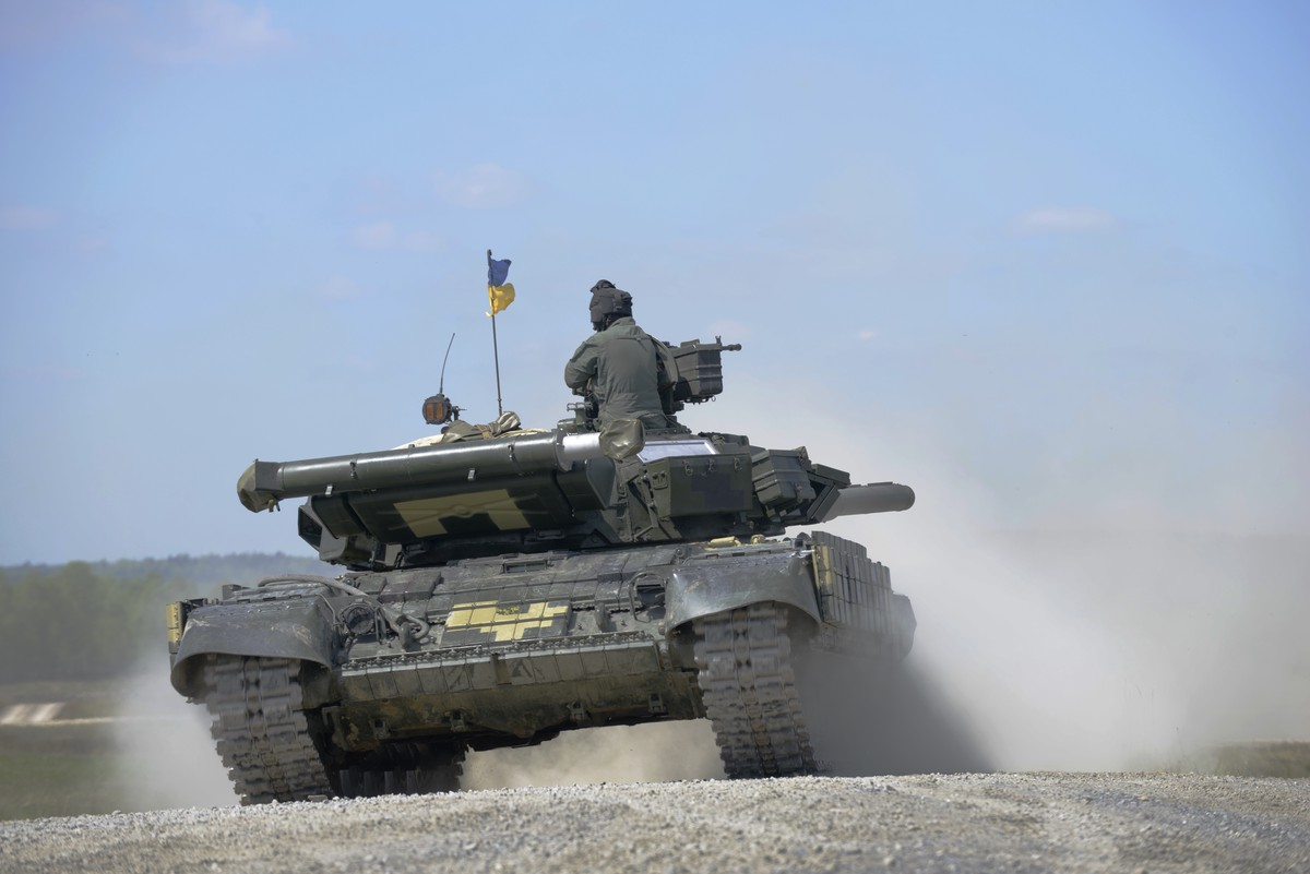 Алаудинов: В Курскую область заходили около 12 тысяч военных ВСУ