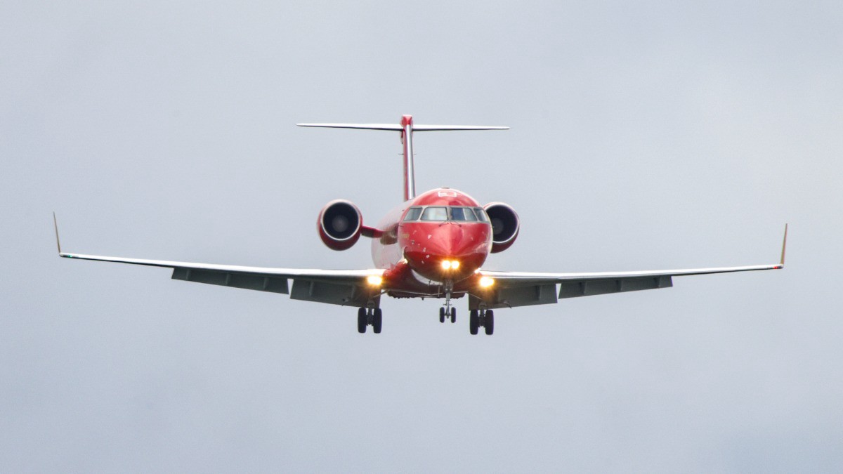 Cамолёт Sukhoi Superjet 100 рейса Стамбул – Екатеринбург успешно сел в аэропорту Сочи
