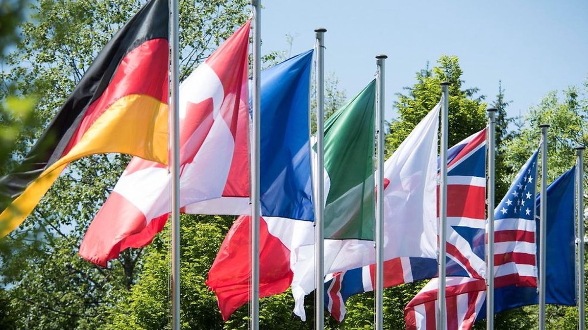 СМИ: Все страны G7 согласились с предложением США по российским активам