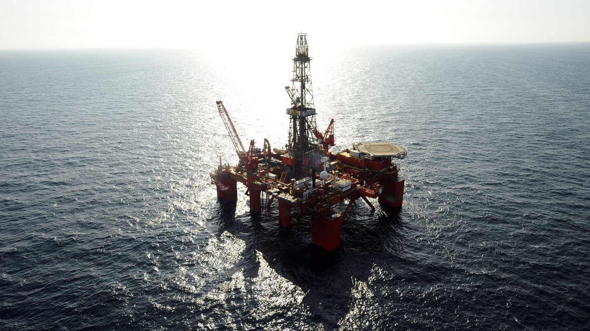 Эксперт допустил рост цен на нефть до $100 за баррель из-за операции Израиля в Ливане