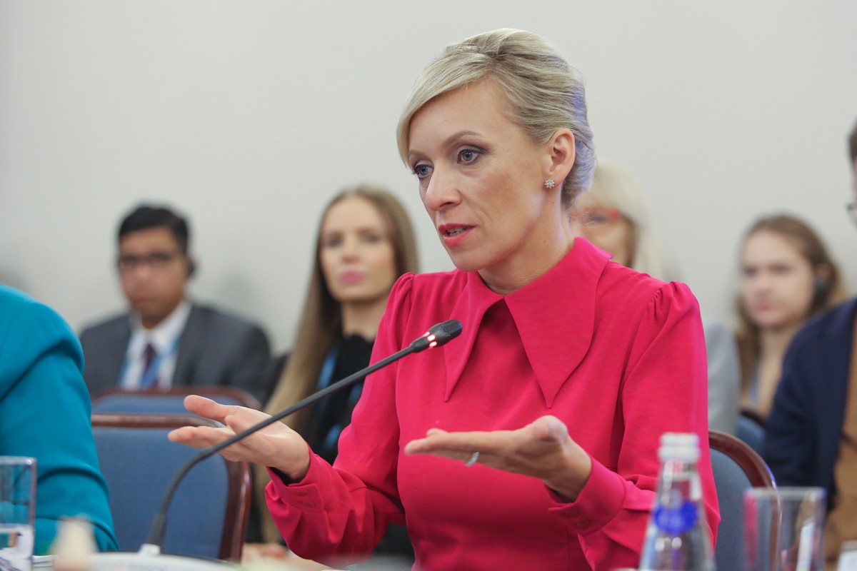 Захарова: Украина готовила покушение на Путина на деньги США