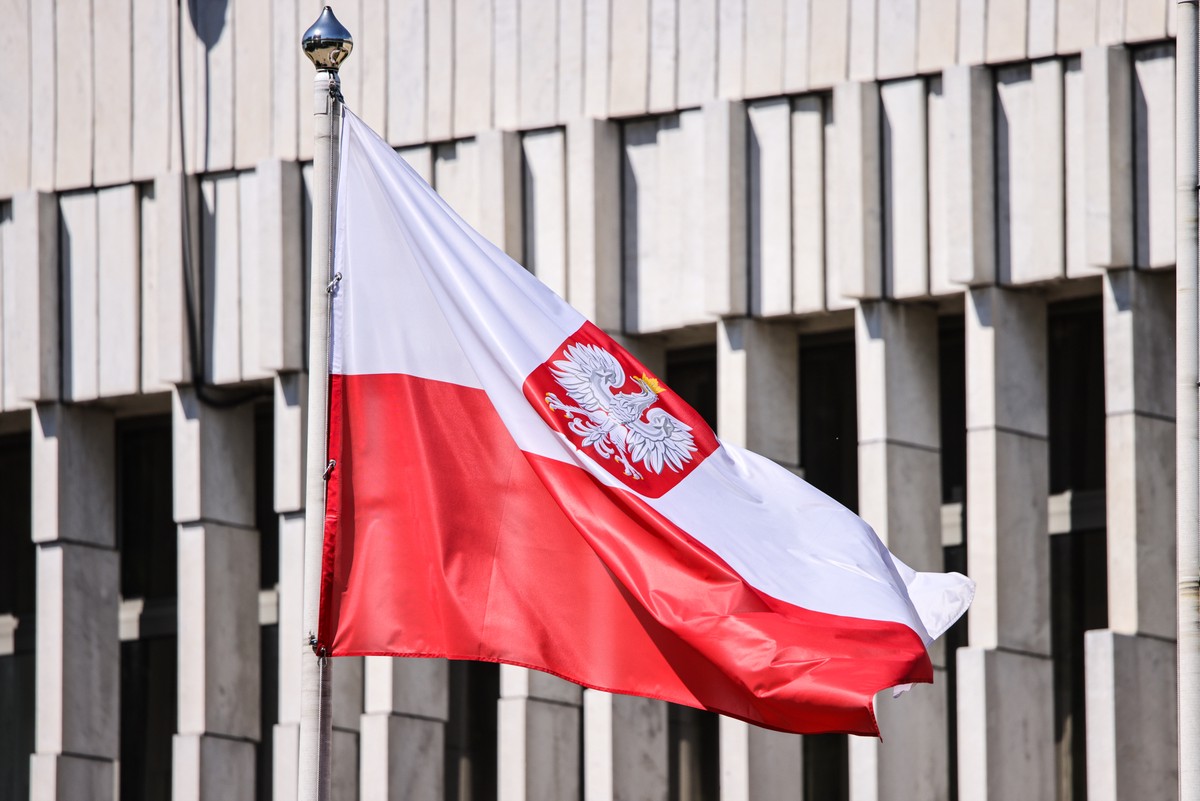 Rzeczpospolita: У Польши нет земли и денег для постройки «щита» от России 
