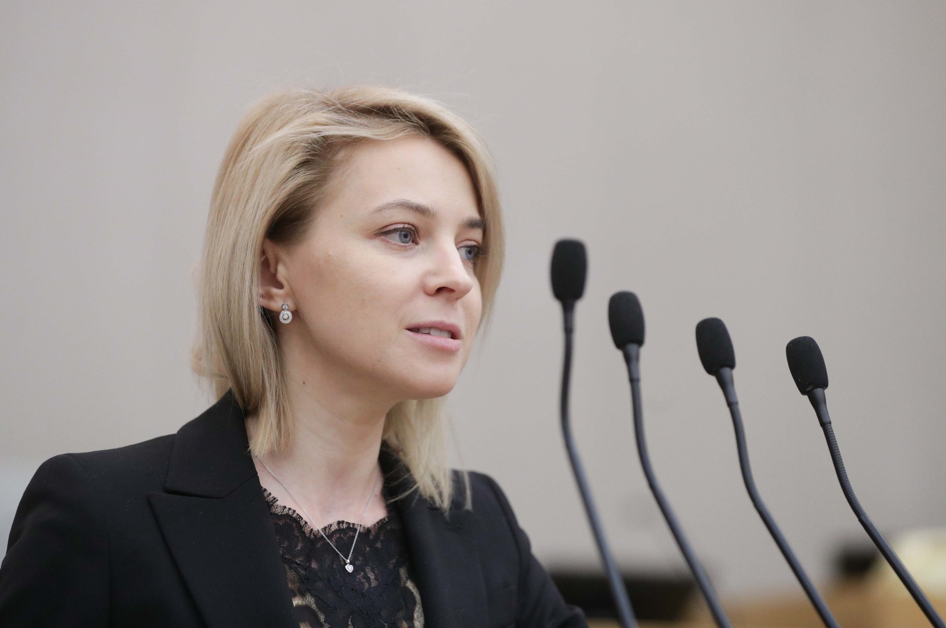 Бывший прокурор Крыма Поклонская опубликовала первый за год и четыре месяца пост