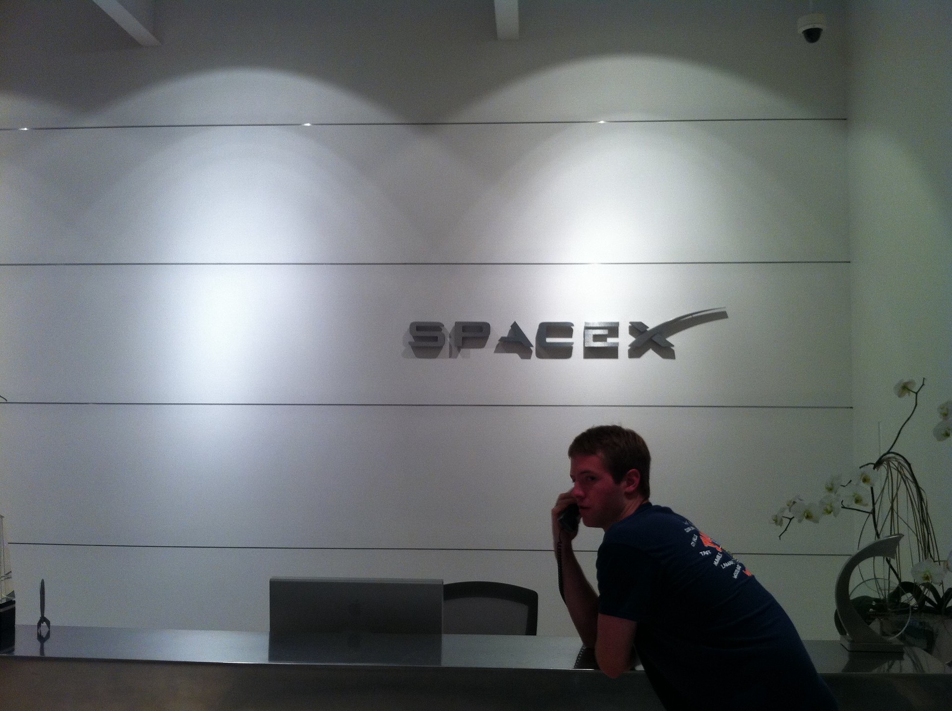 Сотрудники SpaceX составляют коллективную жалобу на Илона Маска