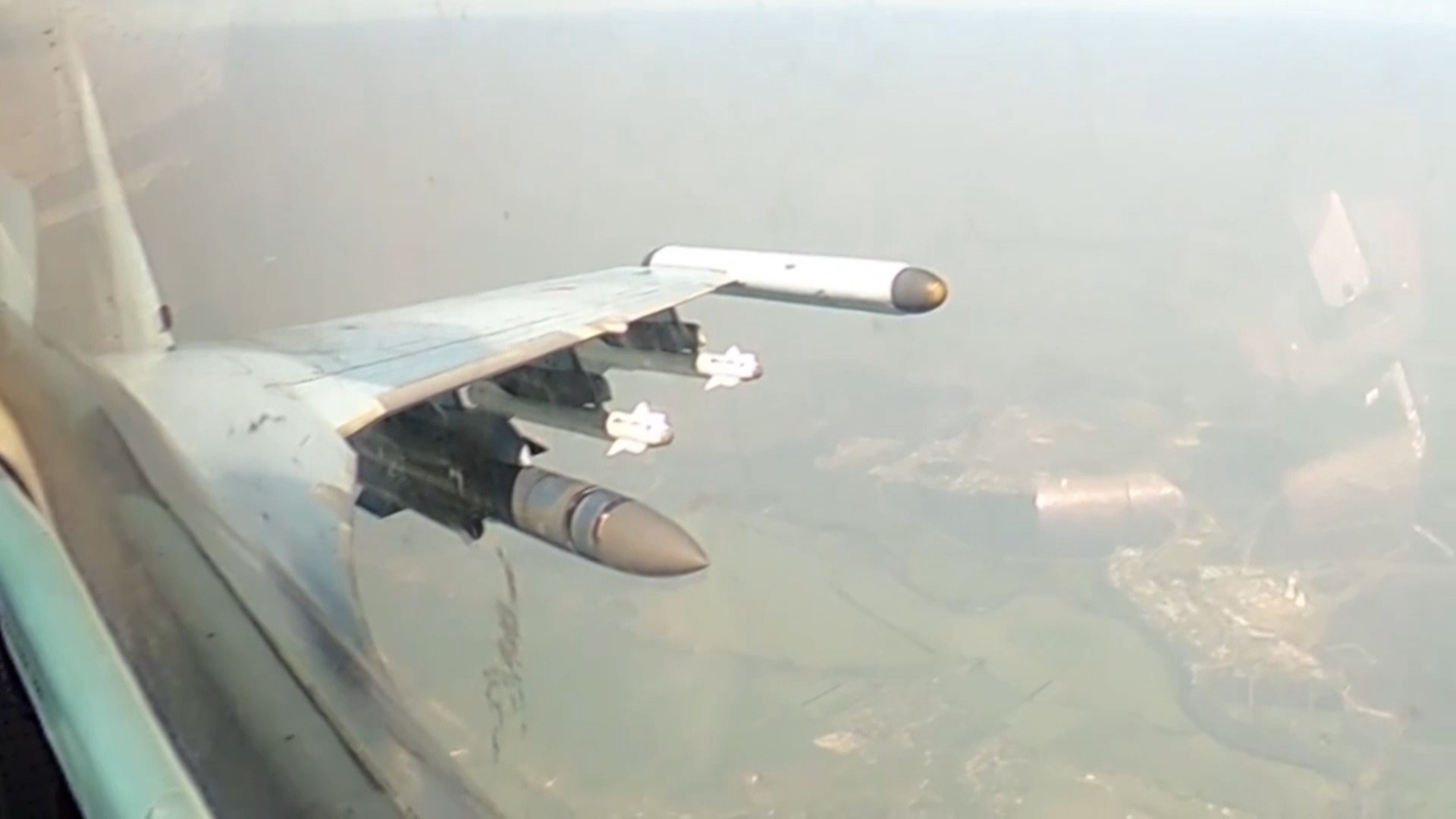 «РВ»: российские силы применили «умные бомбы» для поражения целей в Херсонской области