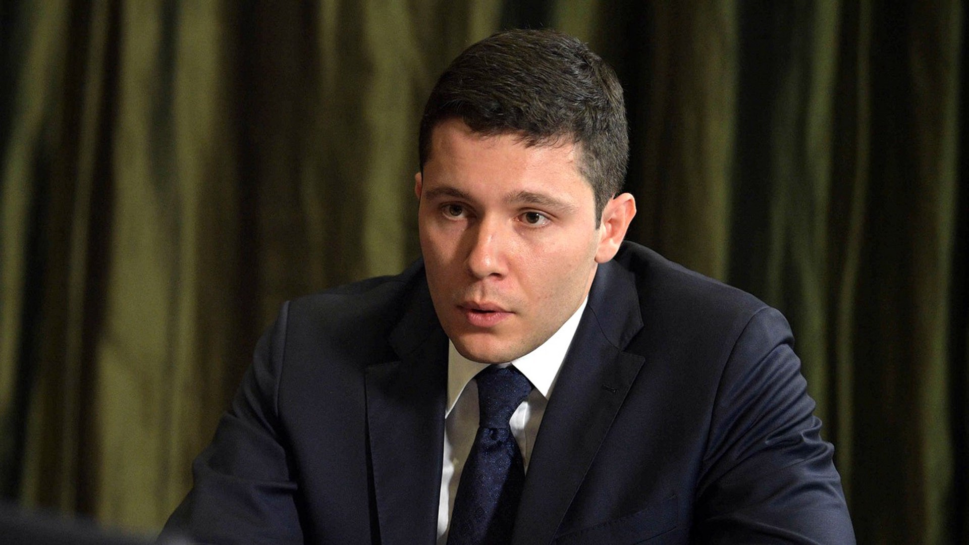 Калининградский губернатор Алиханов: Aилософ Кант имеет прямое отношение к конфликту на Украине
