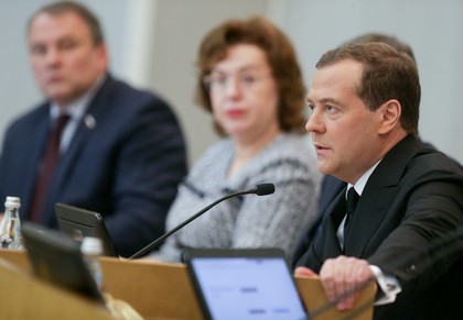 Медведев назвал нацистской хренью предложение Каллас запретить россиянам посещать Европу