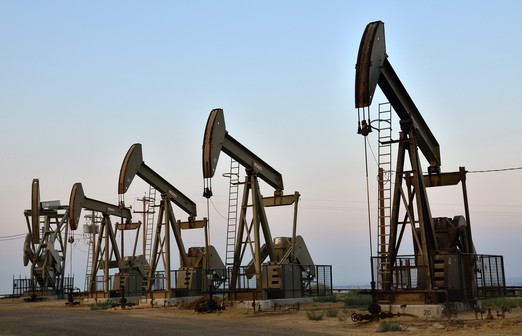 «Мир переходит в глобальную рецессию»: эксперт о падении стоимости нефти
