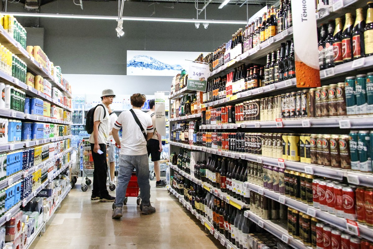 Продажу безалкогольного пива детям предложили запретить