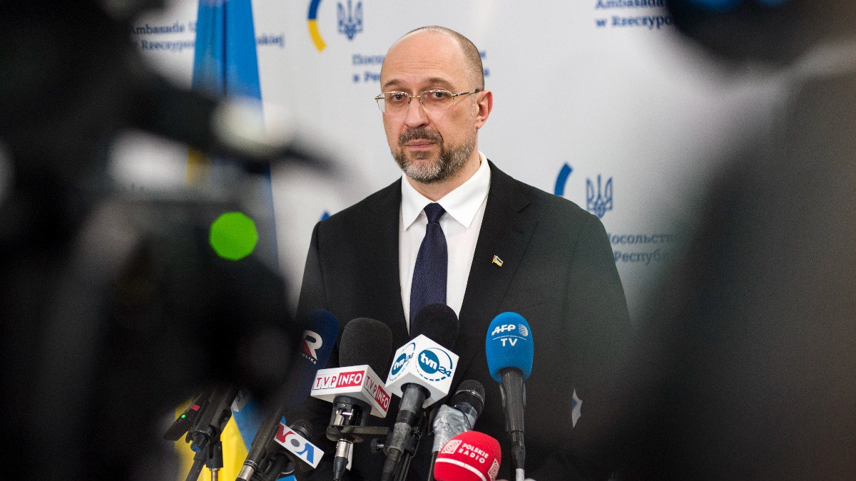 Премьер Украины посчитал, что из активов России нужно забрать $750 млрд на восстановление страны