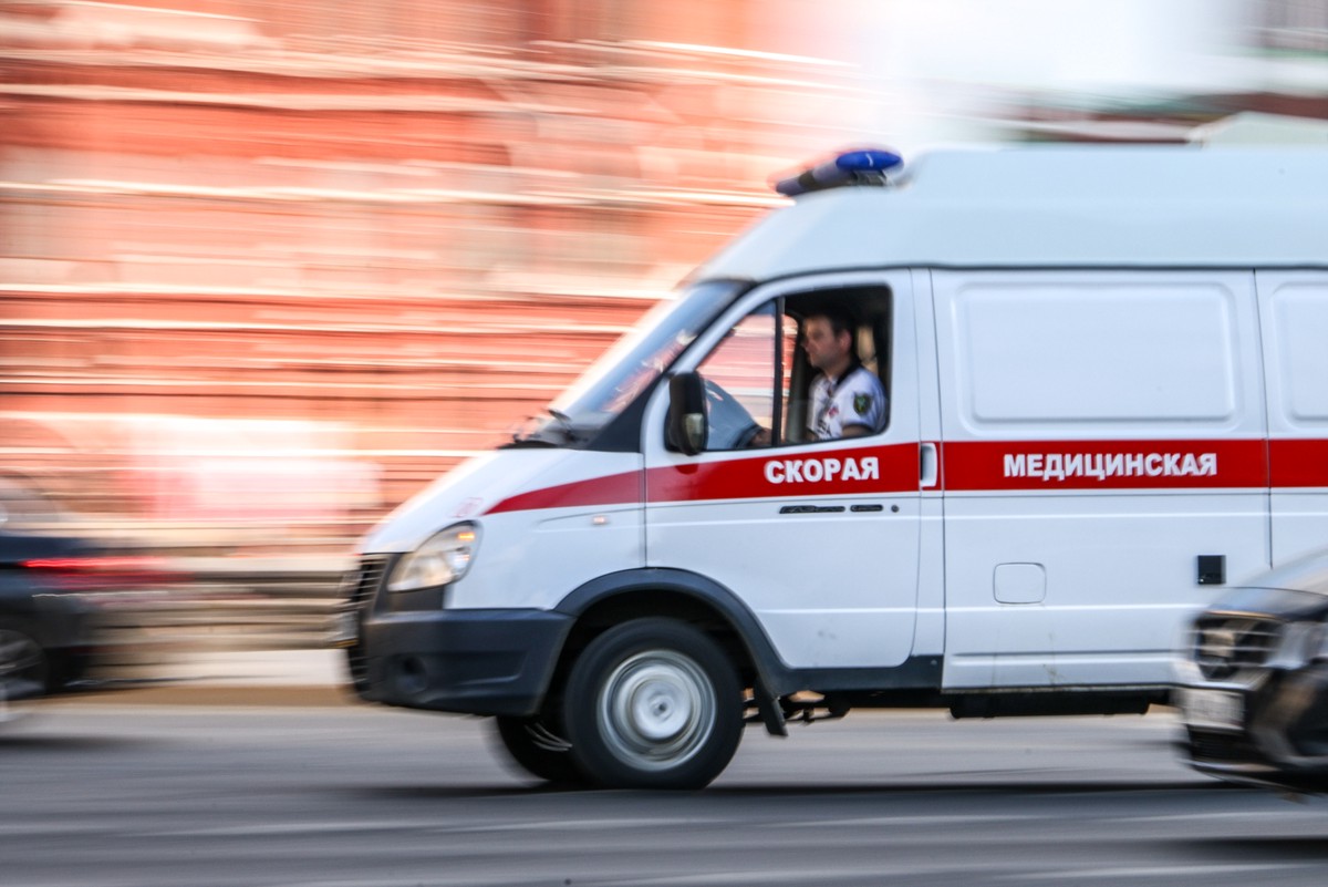 В Якутии при посадке пассажирского самолёта произошло ЧП