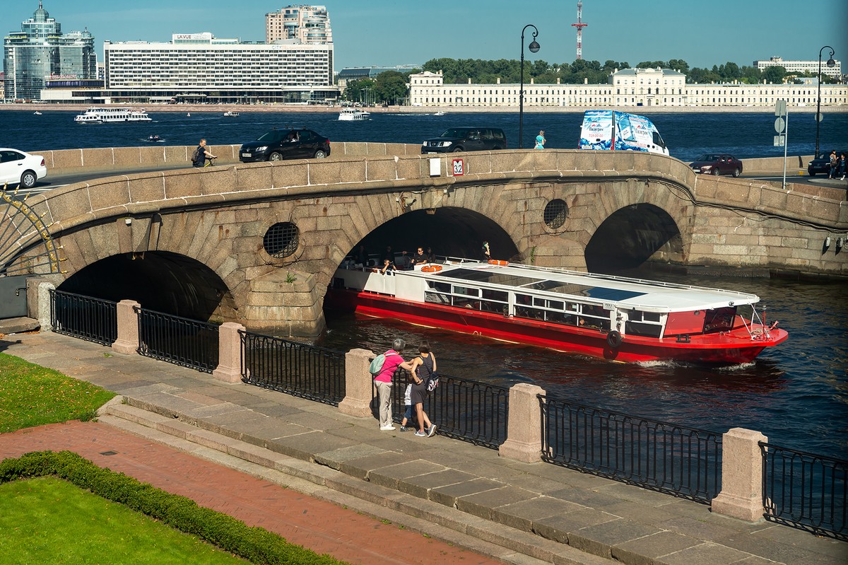 Старинный форт в Петербурге отдают в аренду за рубль