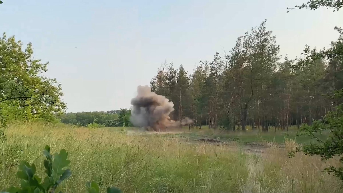 СМИ сообщают о взрывах в Харьковской области