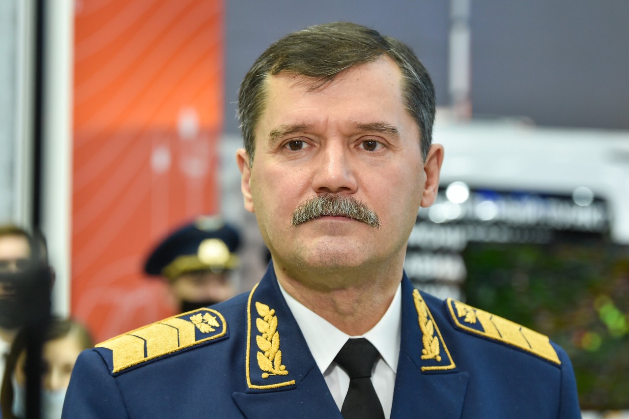 СМИ: в Росавиации опровергли сообщения об операции у главы ведомства Нерадько