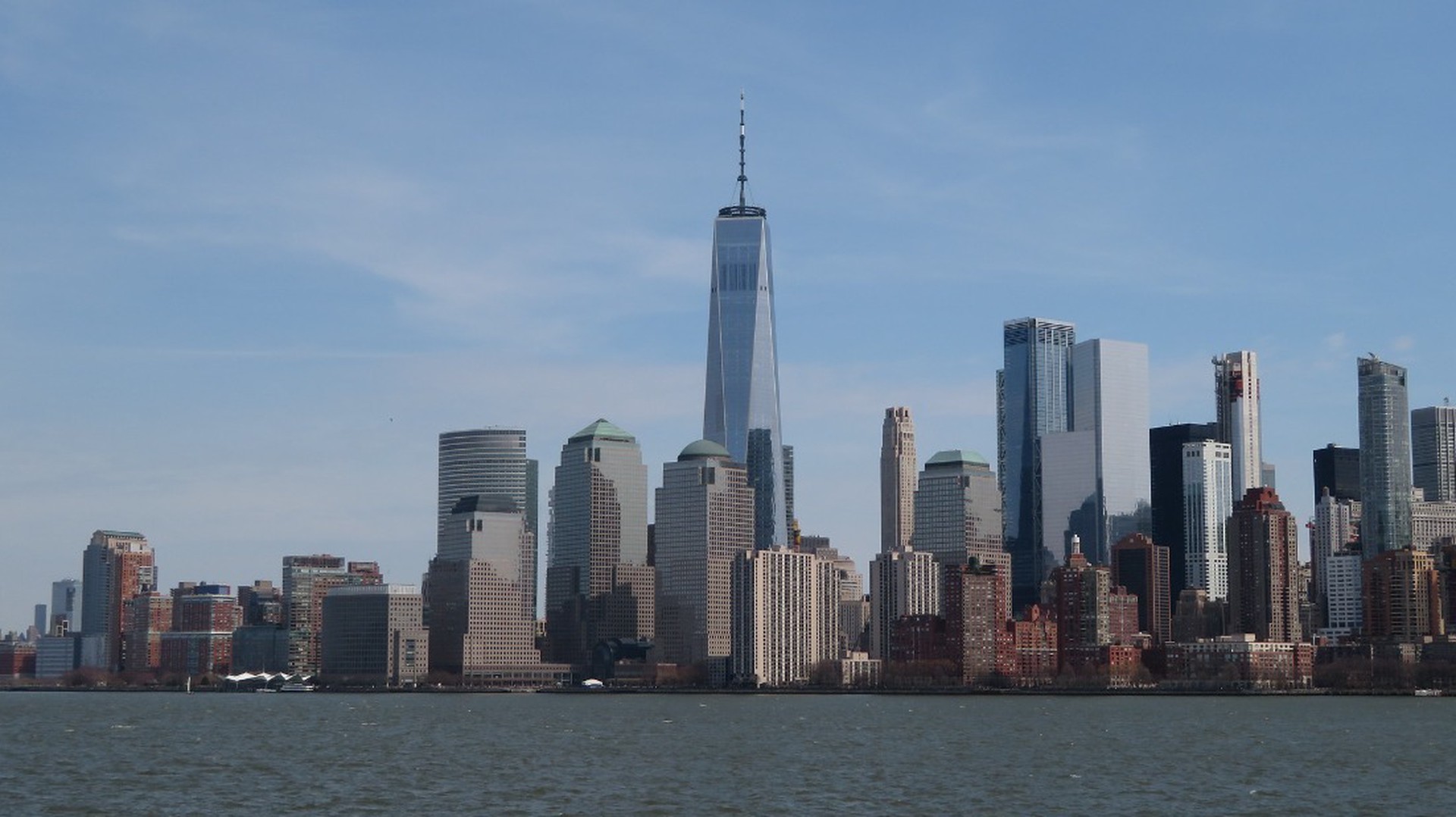 В Нью-Йорке ужесточили ограничения по ношению огнестрельного оружия