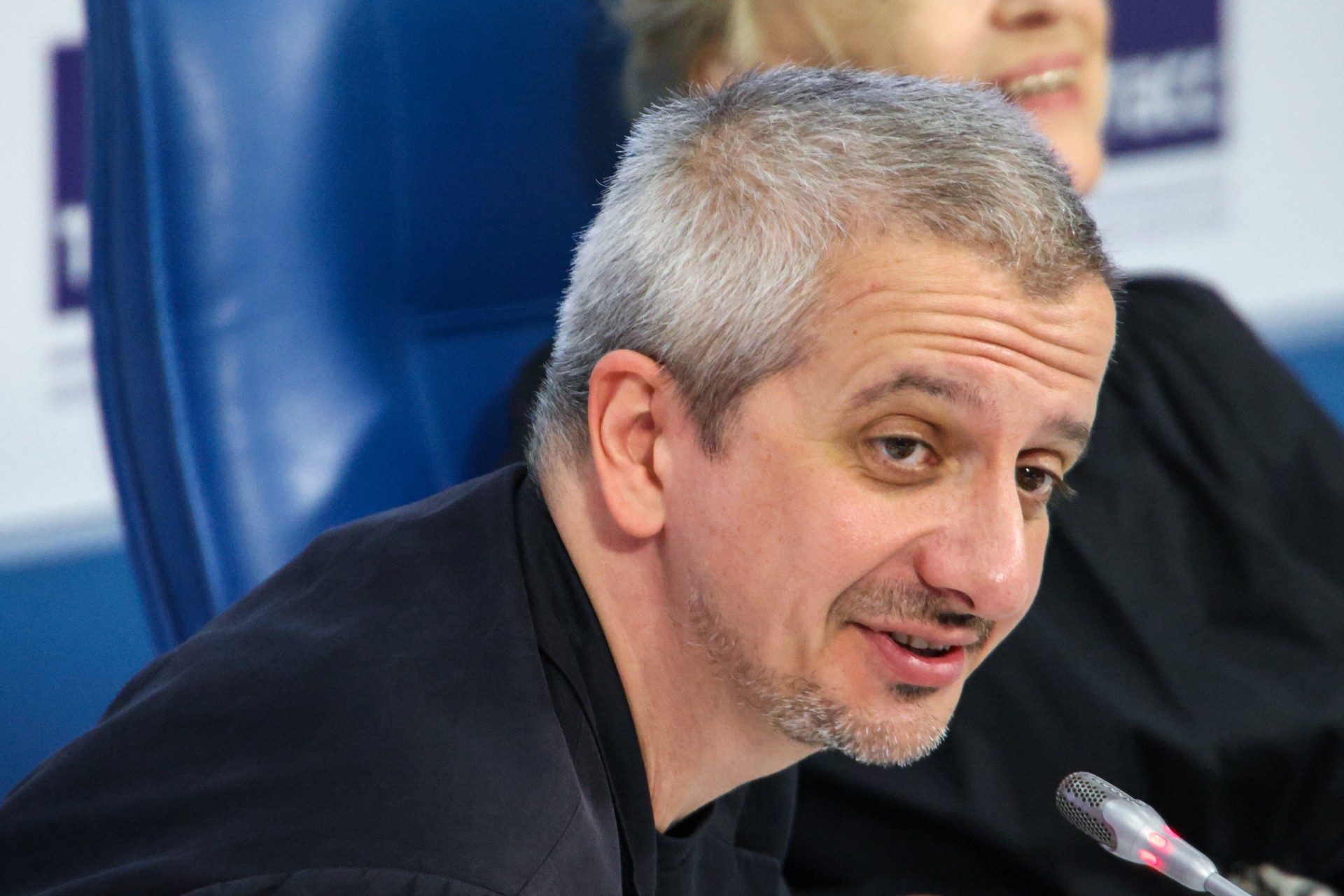 Раскрыта настоящая причина отставки Богомолова с должности ректора Школы-студии МХАТ