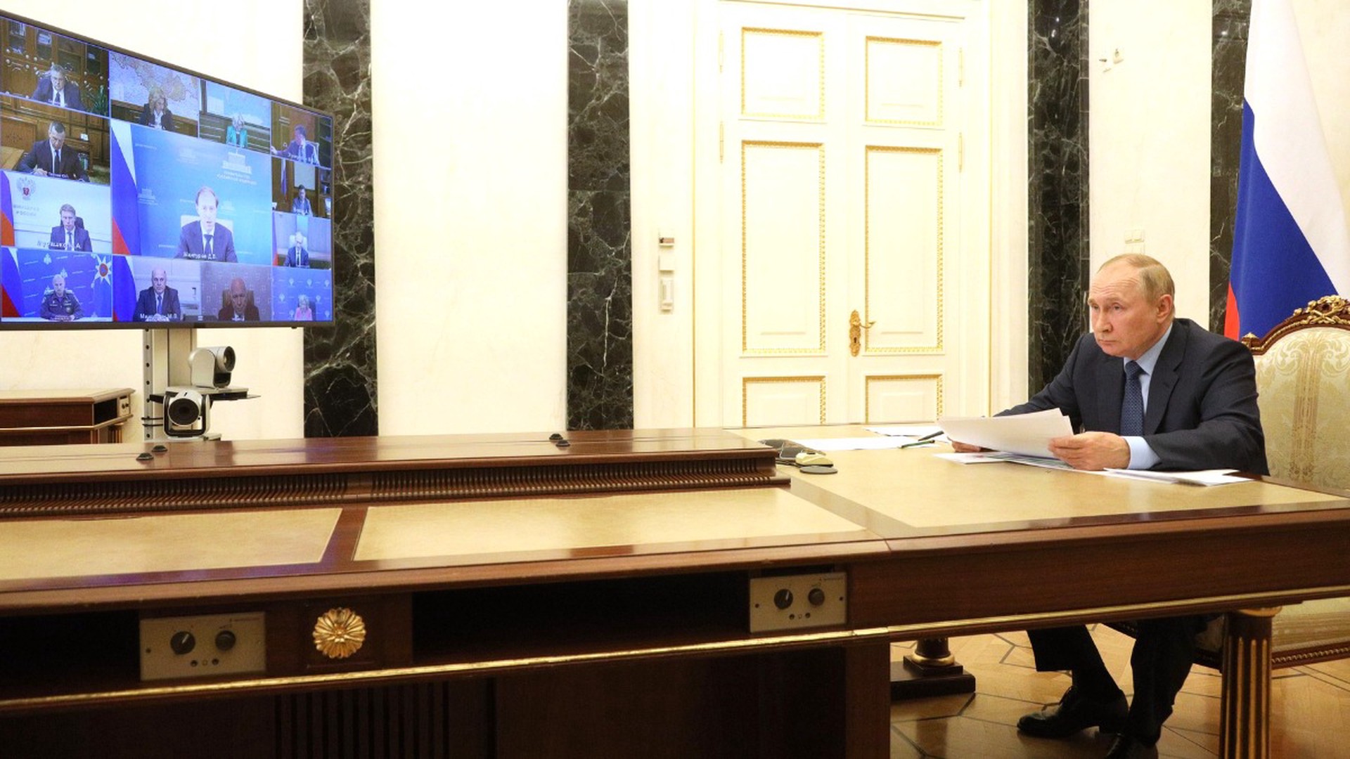 Путин: Западные политики выбросили на помойку приверженность принципам ВТО