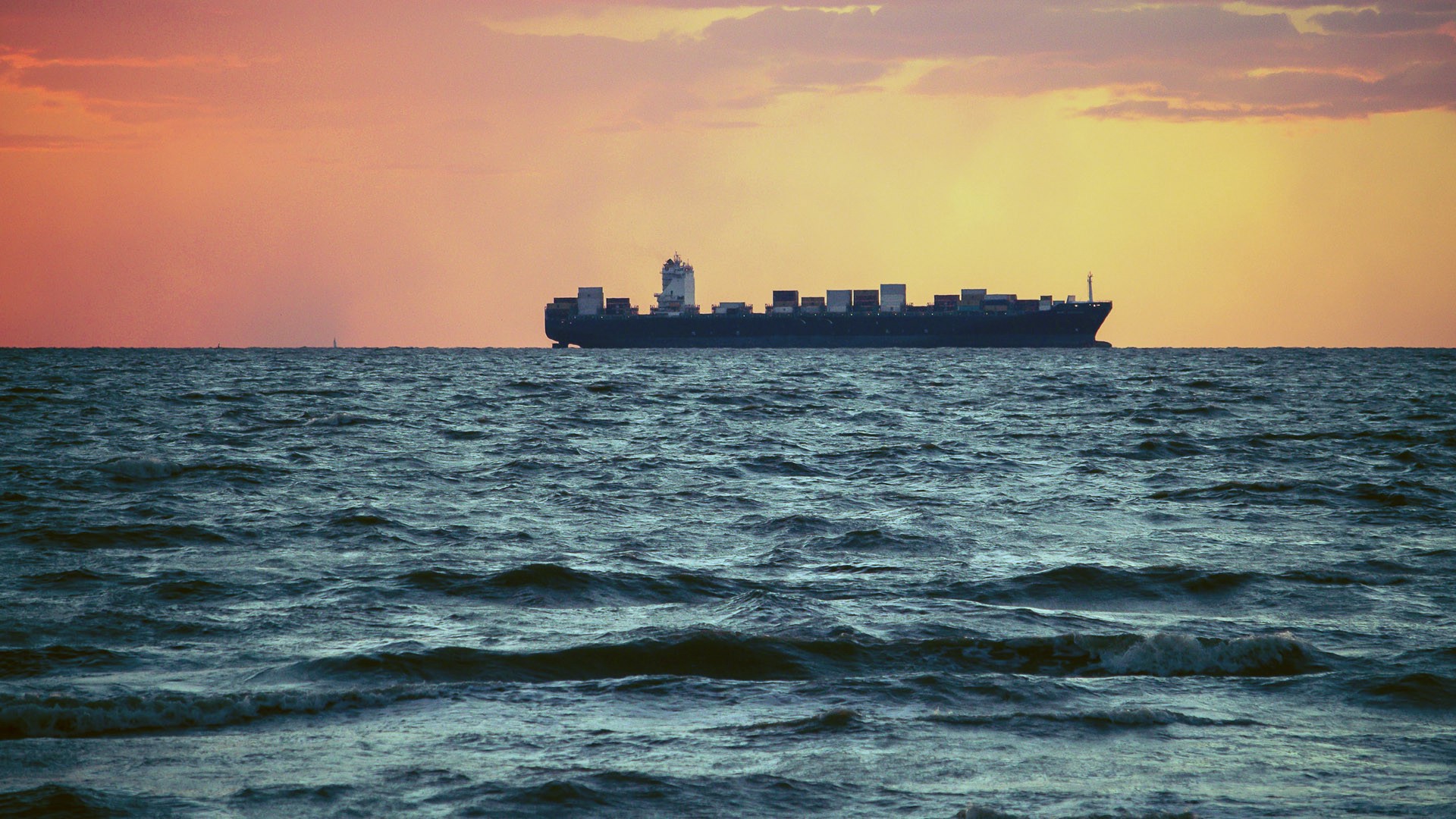 UKMTO: В Аденском заливе совершено нападение на торговое судно