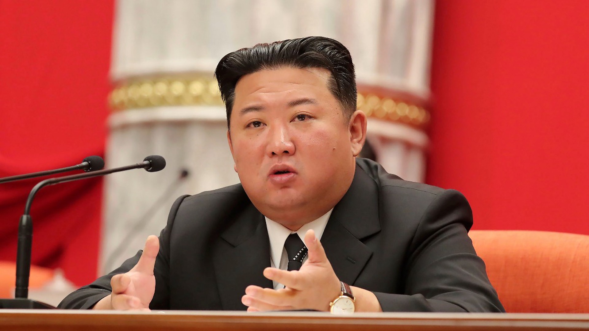 Ким Чен Ын назвал поведение США «бандитским» и подталкивающим к необратимому конфликту