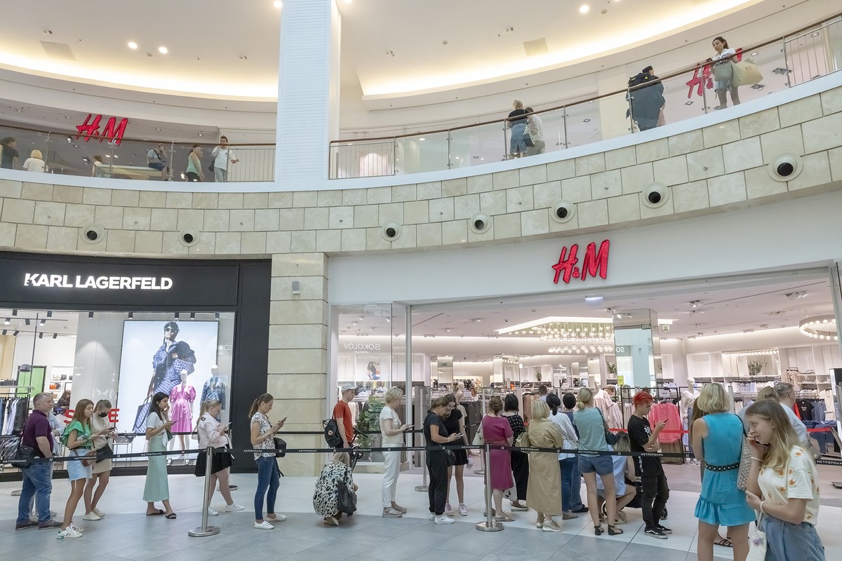 «Ъ»: H&M планирует закрыть 20 магазинов в городах Сибири и Дальнего Востока к концу октября