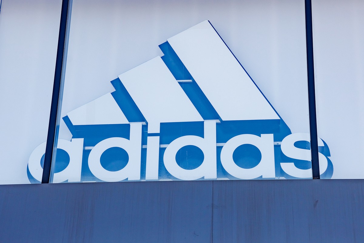 СМИ: Adidas вернётся в Россию после 7 декабря