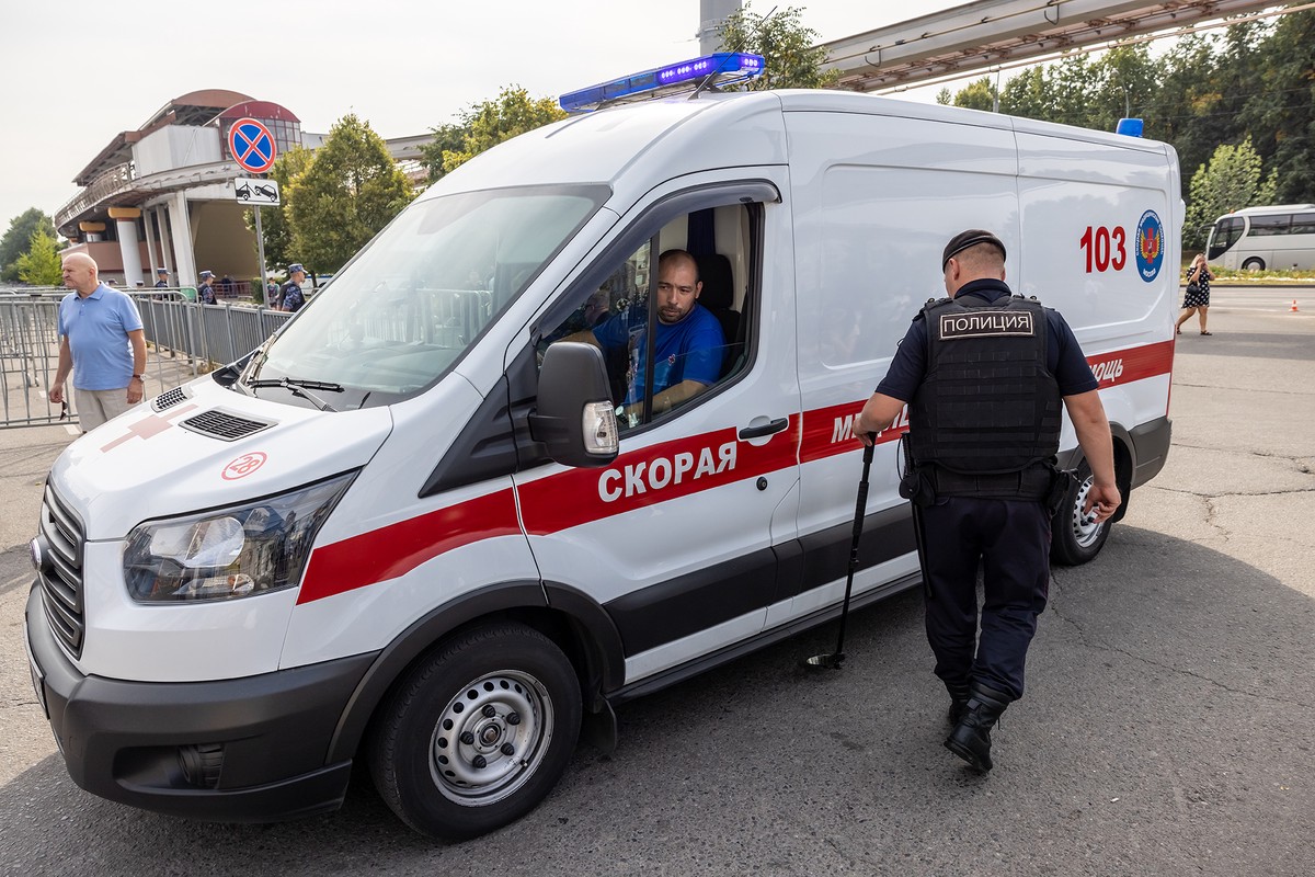 В Москве злоумышленник погиб при попытке ограбить аптеку