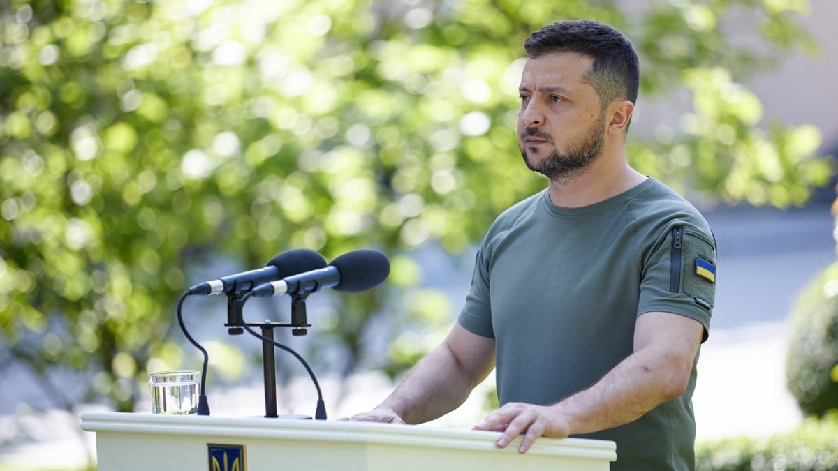 Зеленский наградил американских актёров за поддержку Украины