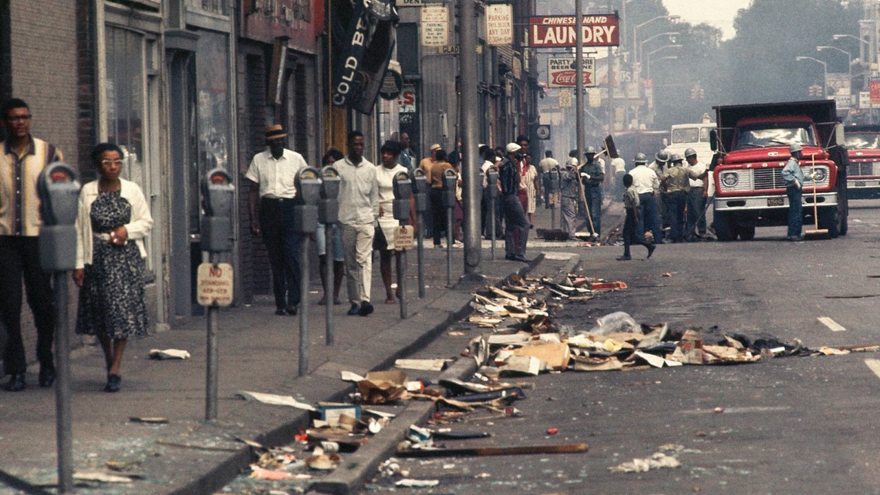 Раса на расу: как в США 55 лет назад залили кровью «чёрную революцию»